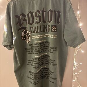 Comfort Colors Boston Calling Graphic Tee - Green